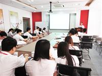 有“禮”走（zǒu）遍天下——八哥影院組織員工商務禮儀培訓