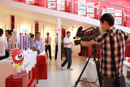 3.媒體關注八哥影院智能電子鎖產品（pǐn）.jpg