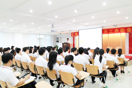 八哥影院職(zhí)業(yè)禮儀培訓
