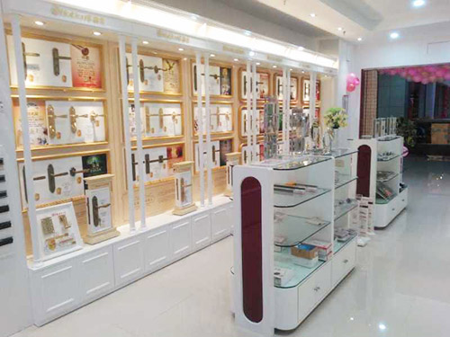八哥影院濰坊(fāng)青州(zhōu)市五金專賣店 門鎖產品