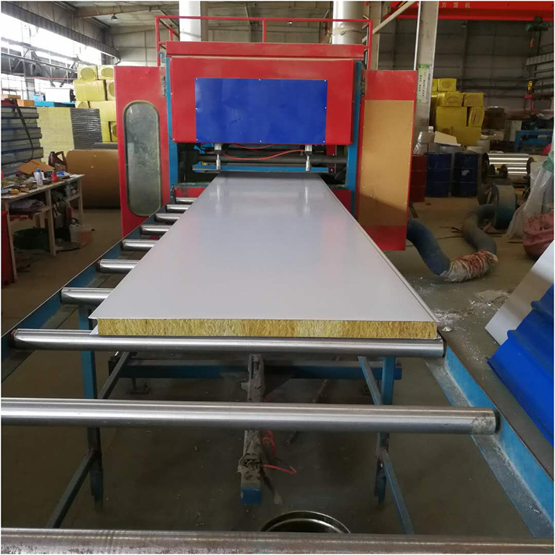 淨（jìng）化彩鋼板性能特點